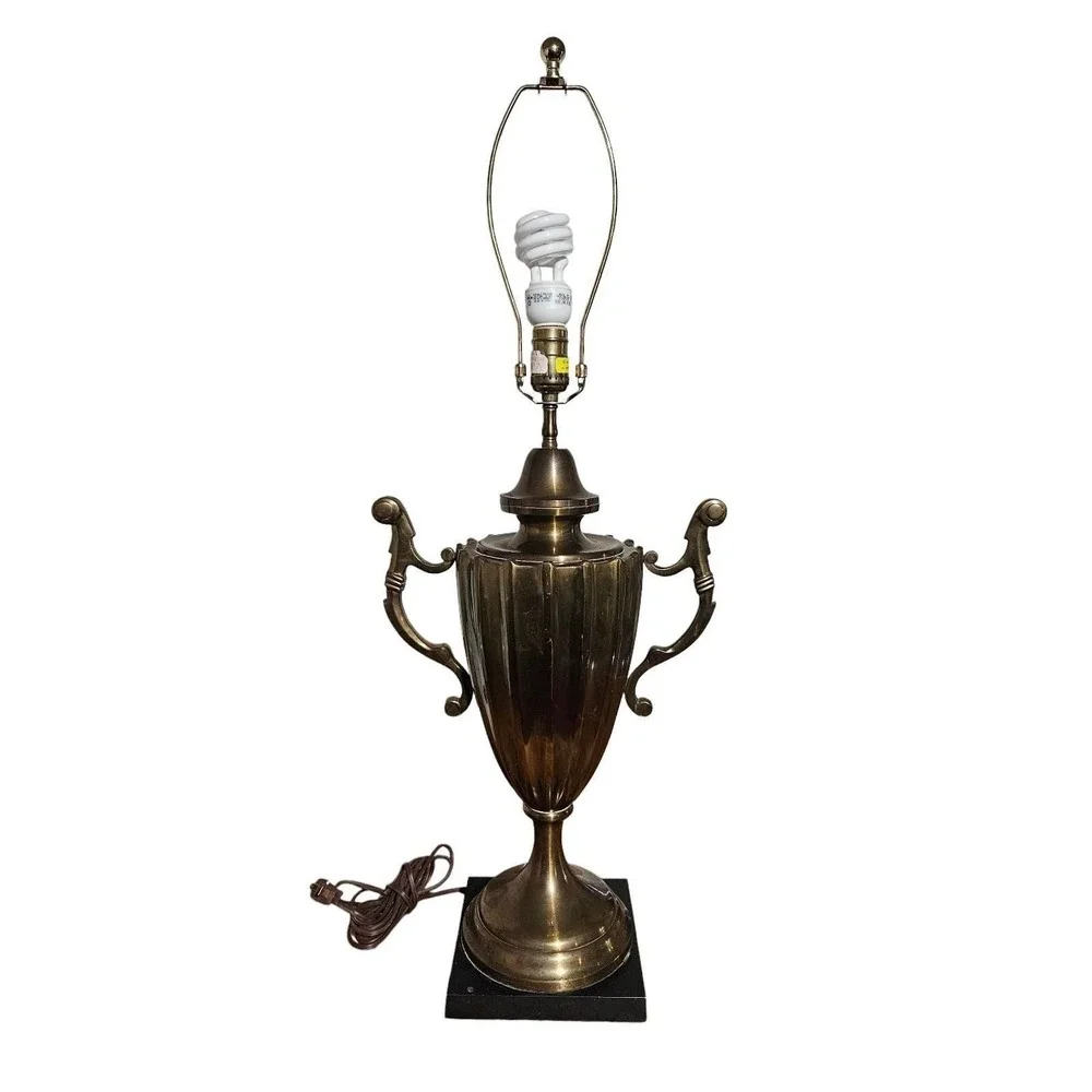 Vintage Chapman Hollywood Regency Brass Trophy Urn Table Lamp Neoclassical MCM